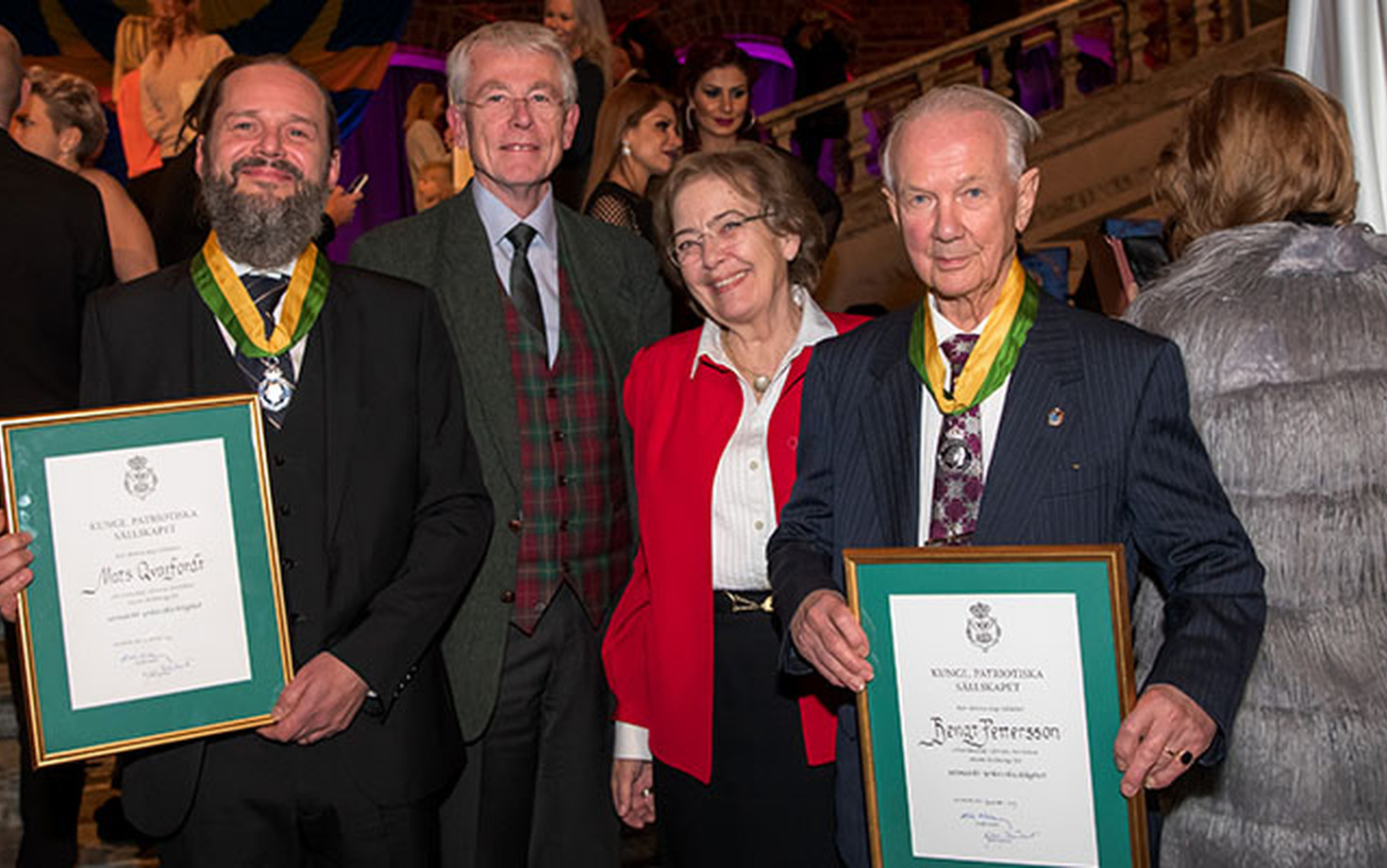 Kulturvårdande hantverkare fick medalj för utmärkt yrkesskicklighet